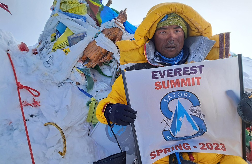 Everest Expedition Spring