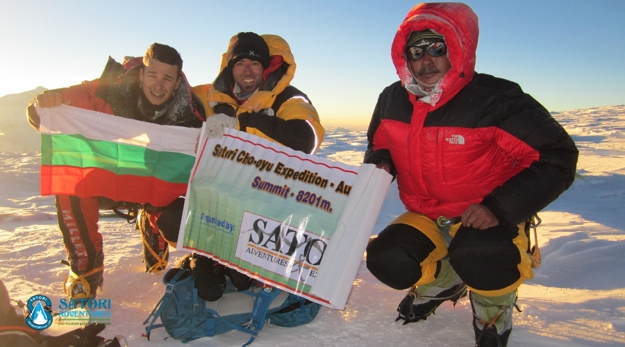 Cho-Oyu Expedition Submit