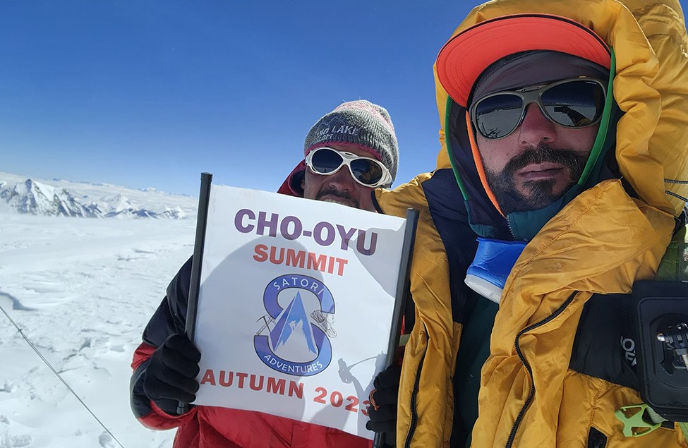 Cho Oyu Expedition summit