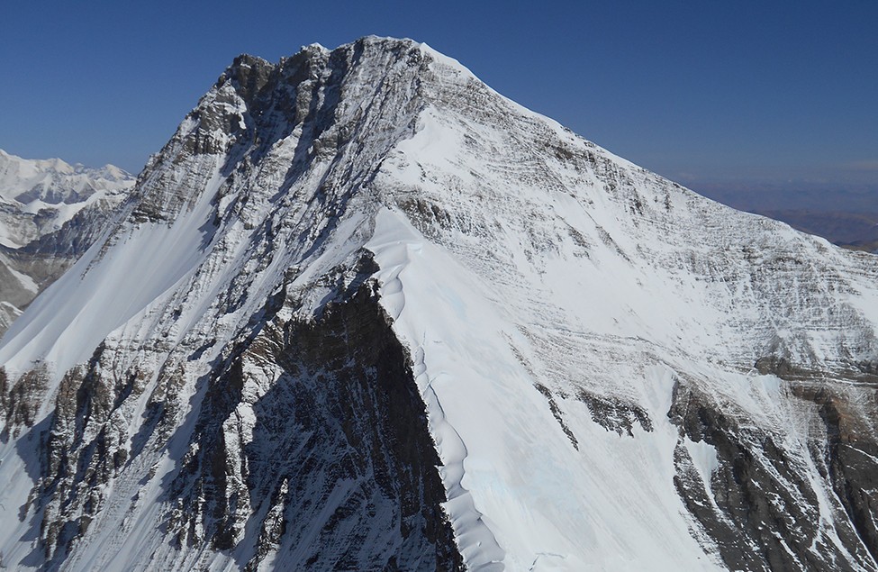 way to everest summit north