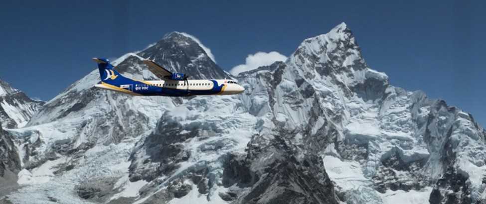 gokyo laketrek mountain flight jungle safari and pokhara tour94