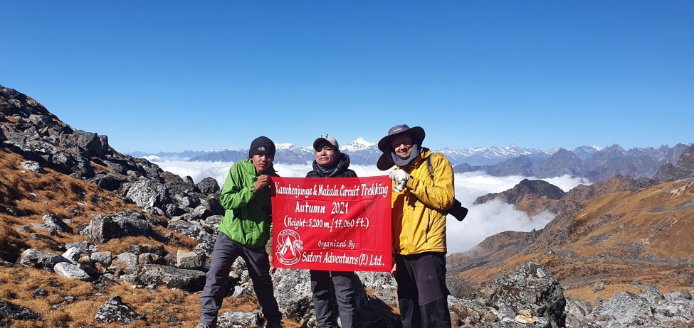 Kanchenjuna Trekking