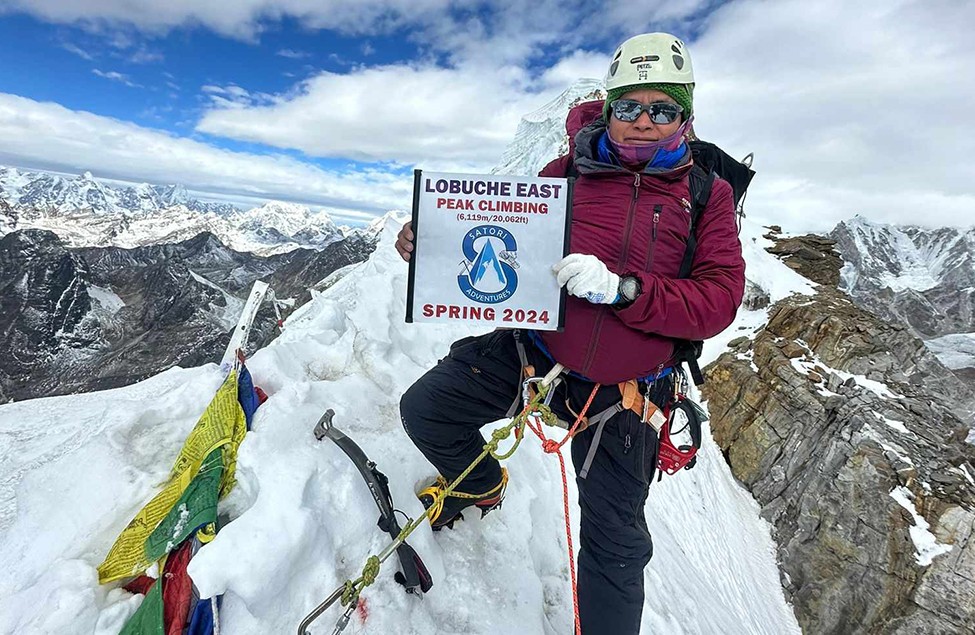 Top of Lobuche Peak 2024