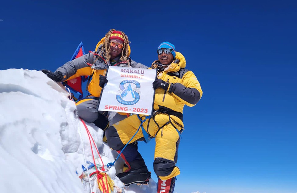 Makalu Summit