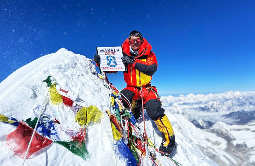 Top of Mt Makalu