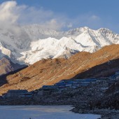 gokyo laketrek mountain flight jungle safari and pokhara tour74