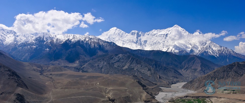 upper mustang trek cost