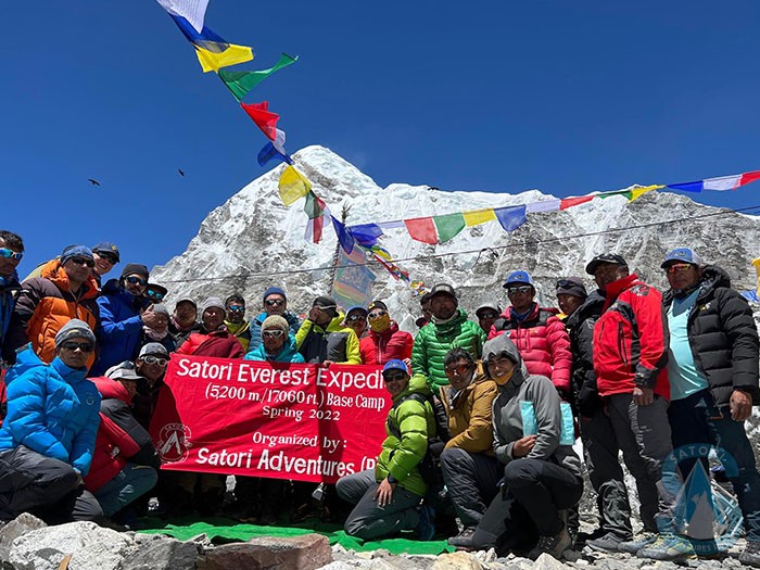  Everest Expedition Spring 2022 
