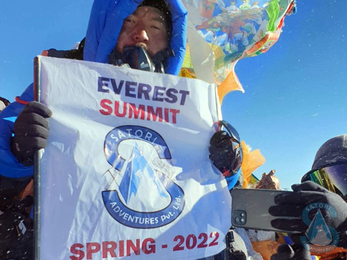  Everest Expedition Spring 2022 