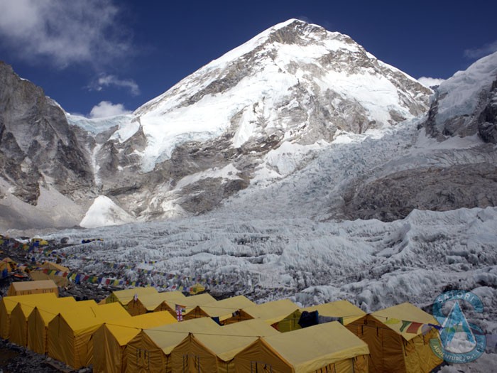  Everest Expedition Spring 2022 