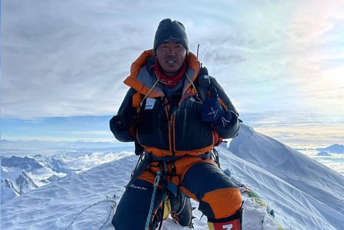  Kanchenjunga Expedition Spring 2023 