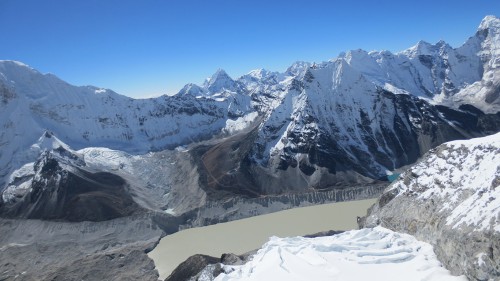 Amphu Lapcha Pass Trekking
