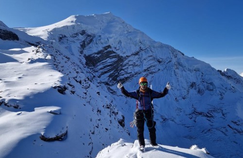 Chulu West Peak Climbing
