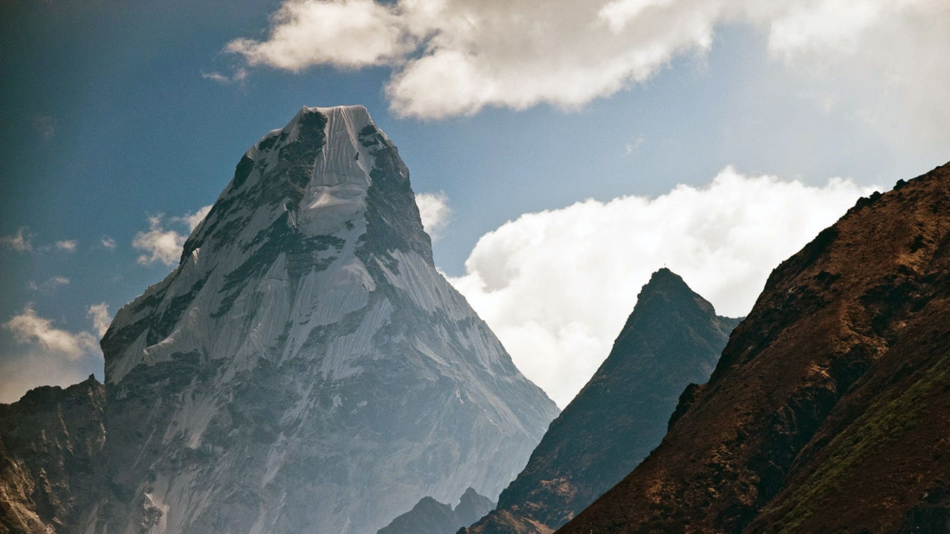  Ama dablam base camp trekking 