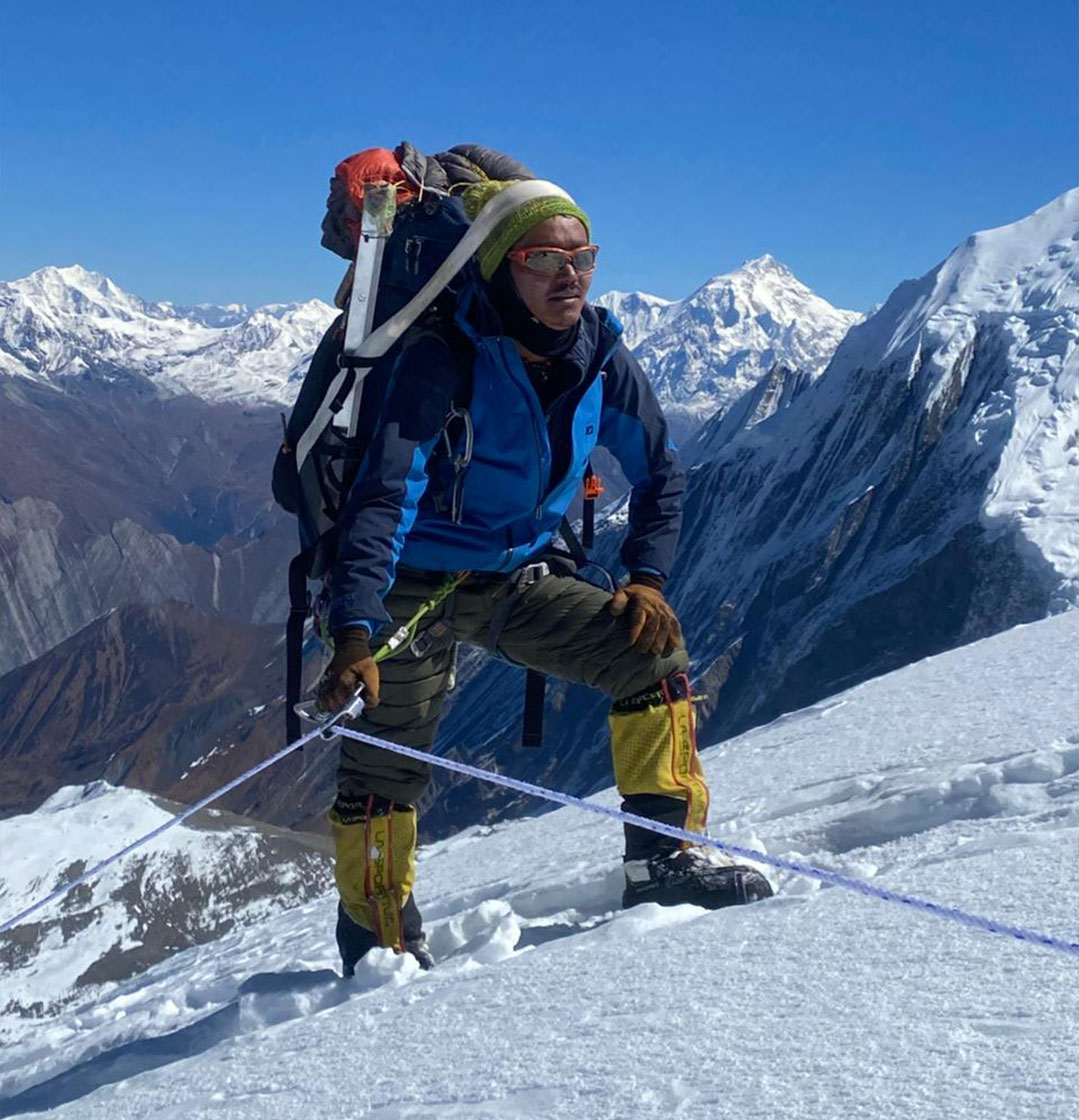  Annapurna IV Expedition 