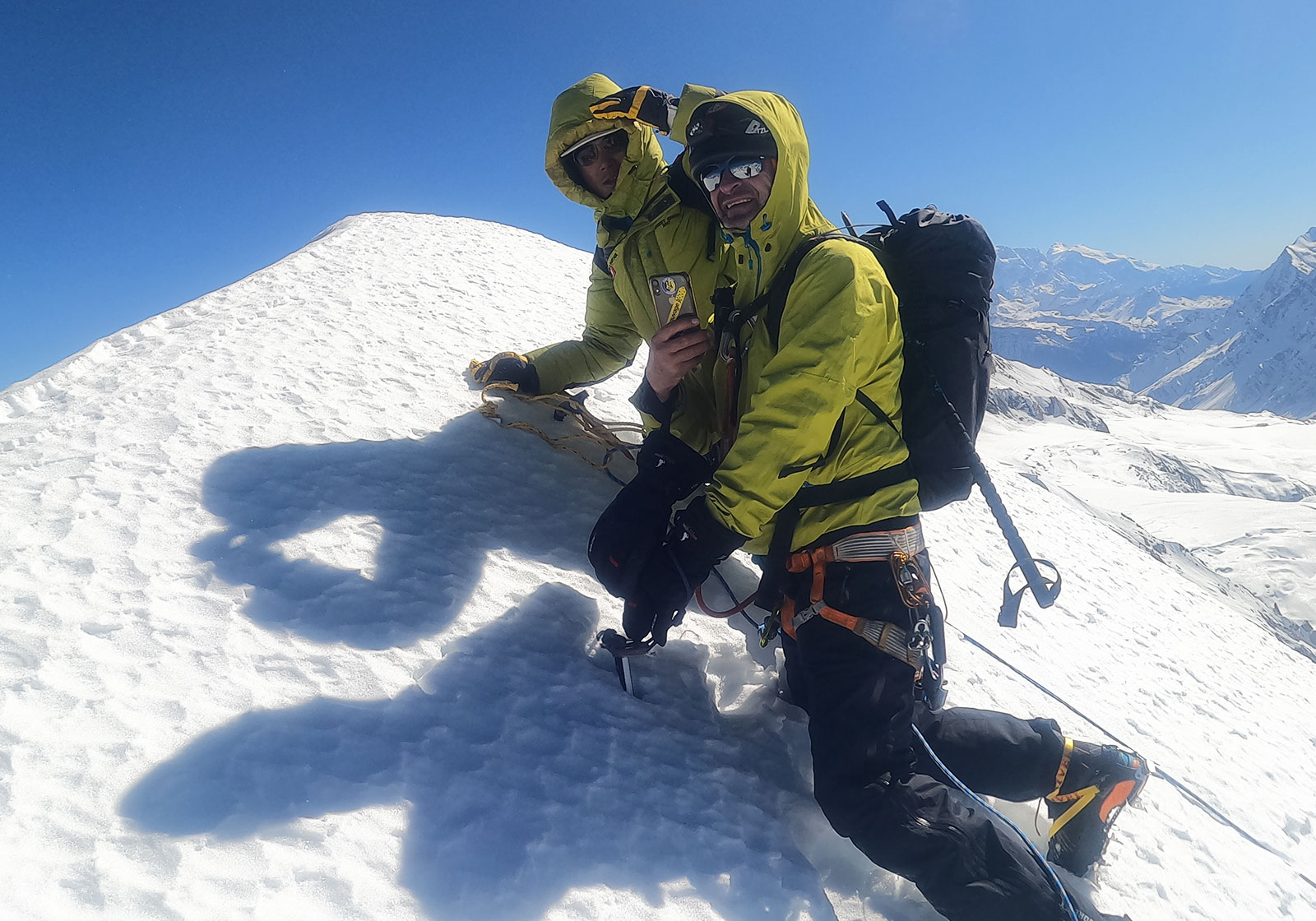  Chulu East Peak Climbing 