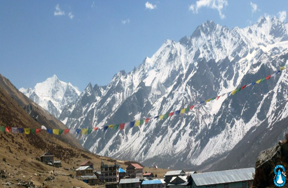  Langtang Helambu Gosaikunda Trek 