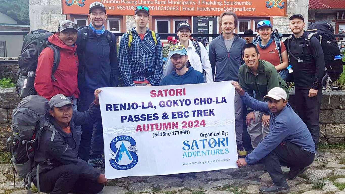  Renjo-la, Gokyo Cho-la Passes And EBC Trekking 