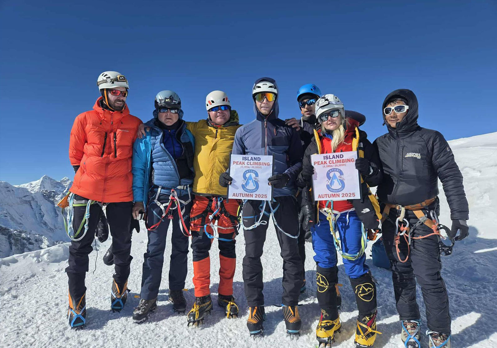  Island Peak Climbing 