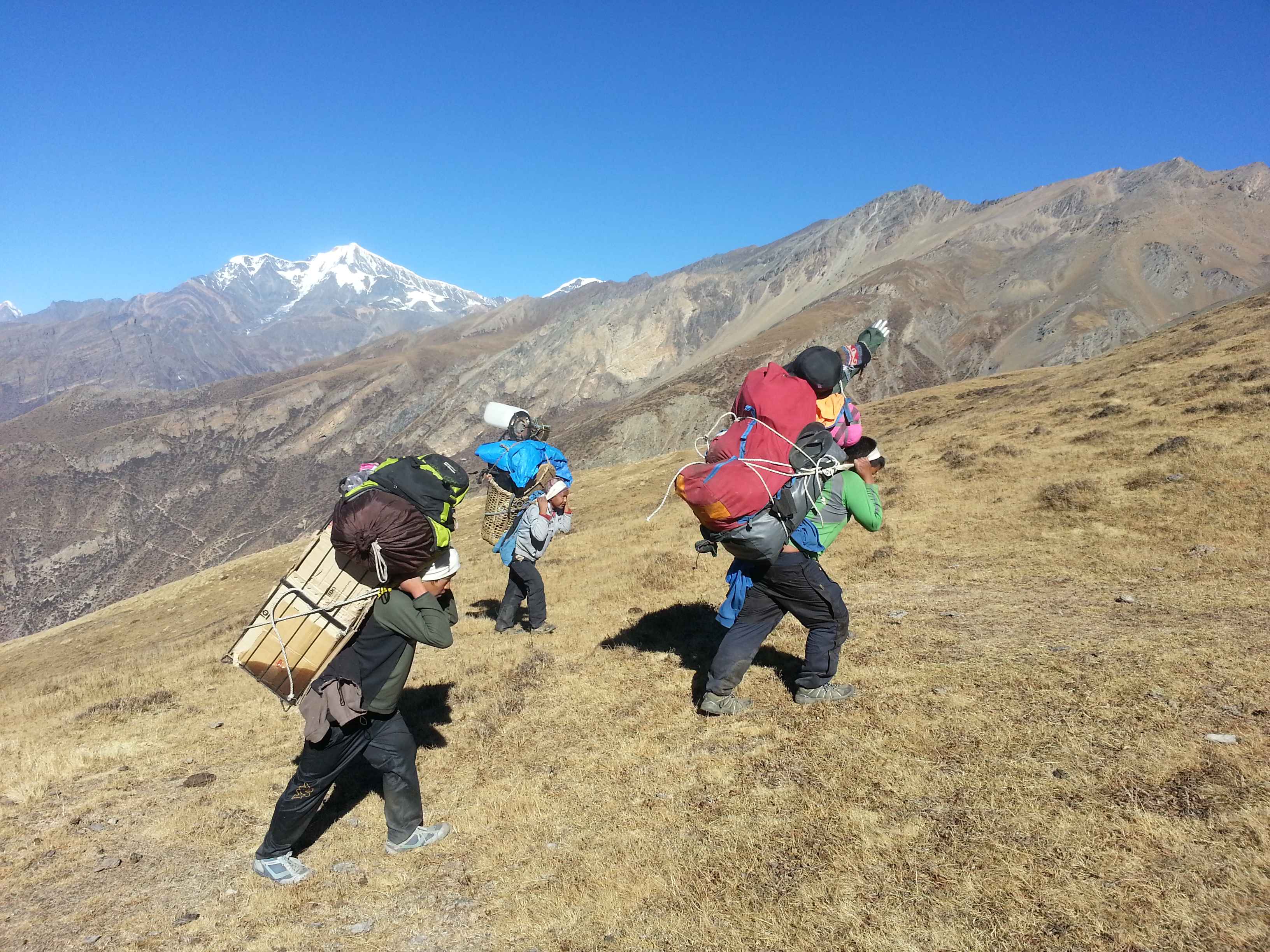  Pisang Peak Climbing 