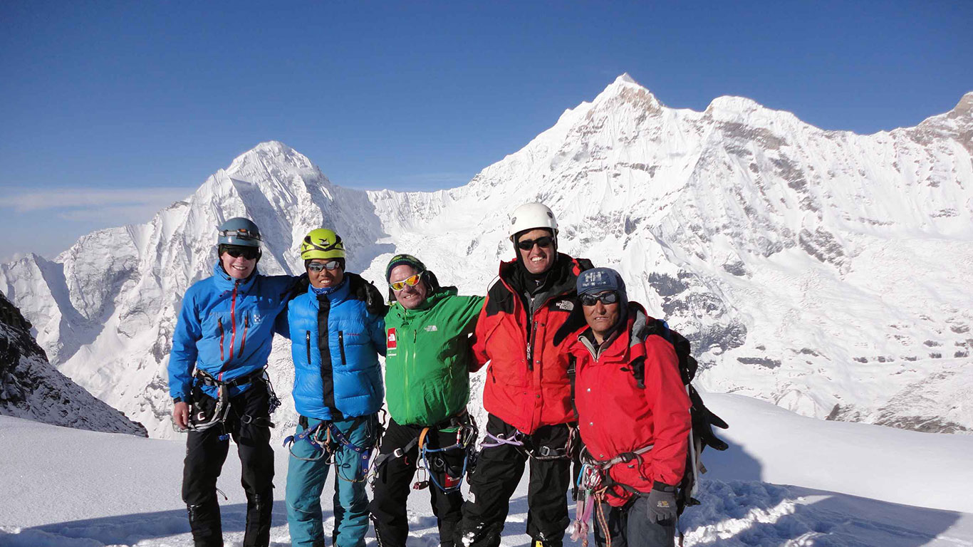 Singuchuli Tharpuchuli Peak Climbing 
